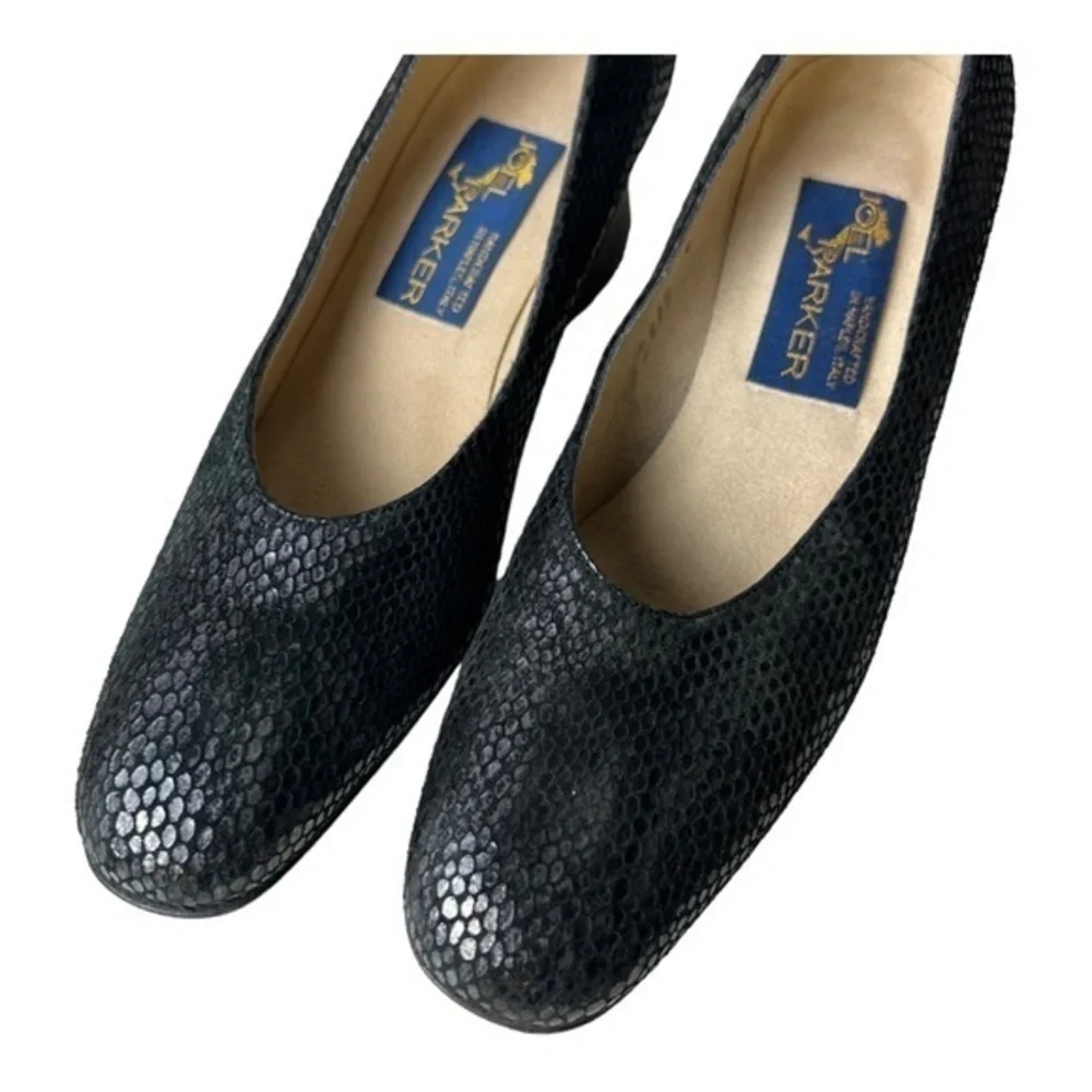Joel Parker Black Snake Skin Vintage Block Heel pump Size 6AA